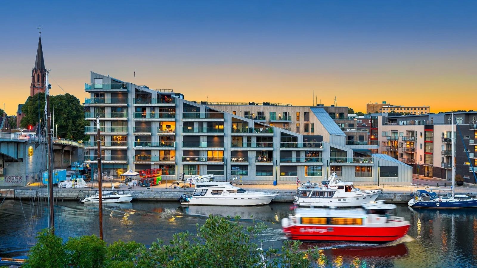 Fasade sett fra Glommen Brygge